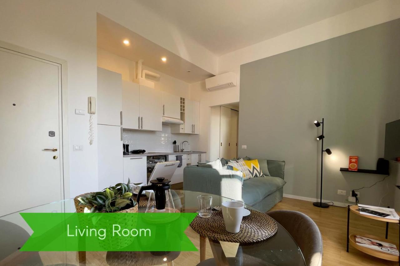 מילאנו Elegant Apartment Near Brera Area מראה חיצוני תמונה