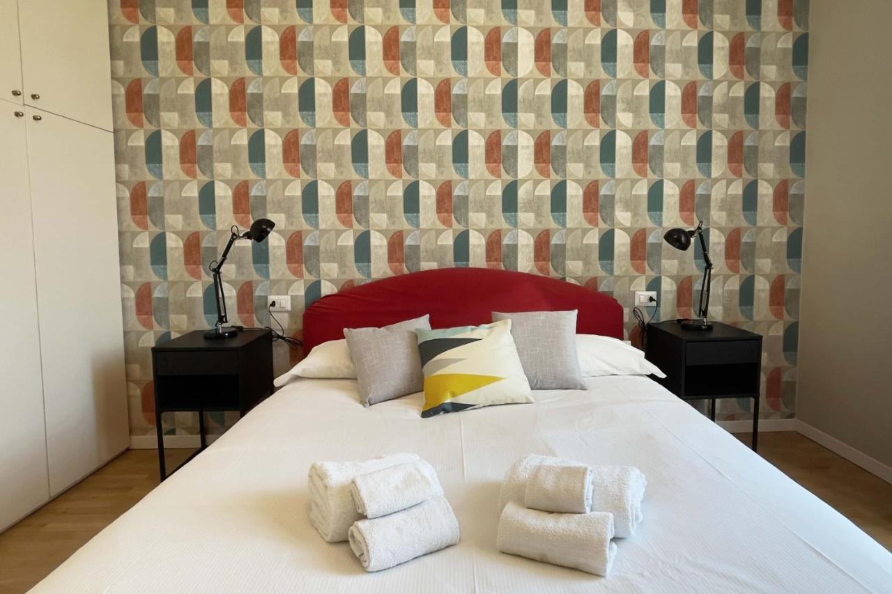 מילאנו Elegant Apartment Near Brera Area מראה חיצוני תמונה